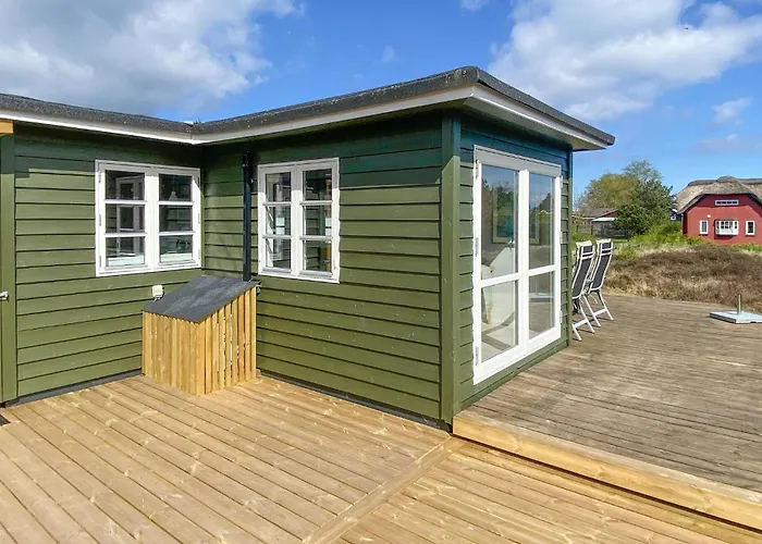 Semesterbostad With Sea View Vi *